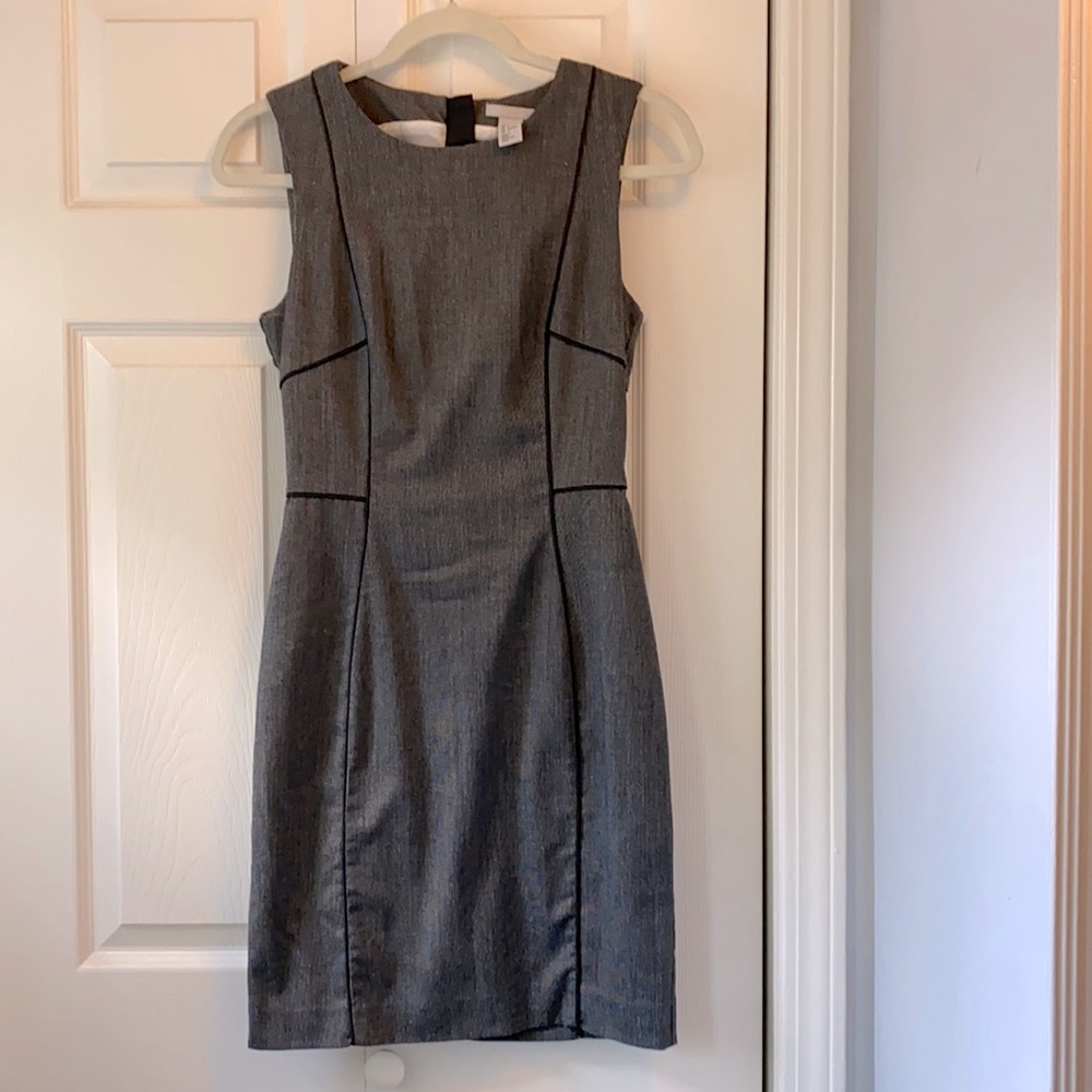 H&M size 6 herringbone dress